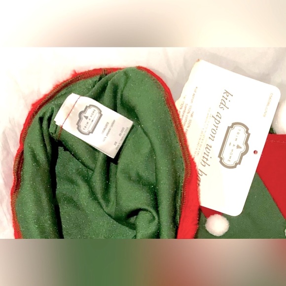 🎅🏻TRIM A HOME Kids Holiday Apron with Hat green and red size OS NWT - Picture 6 of 9